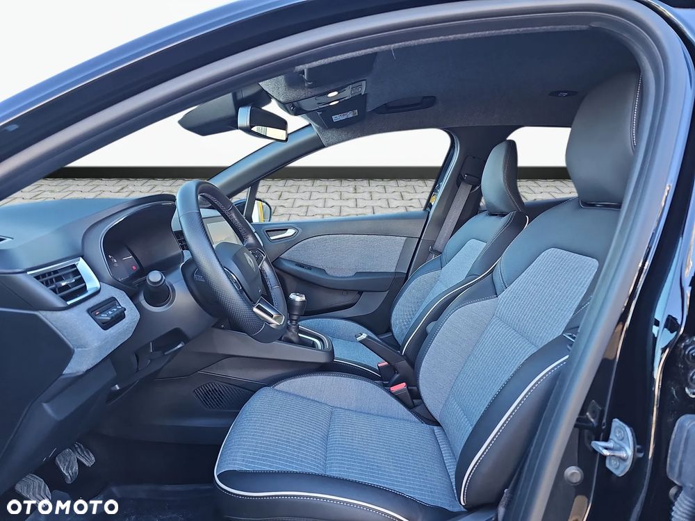 Renault Clio 1.0 TCe Techno - 11