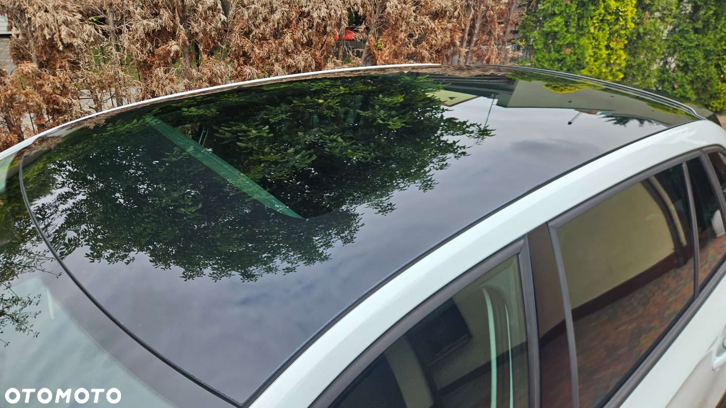Skoda RAPID Spaceback 1.4 TSI DSG Edition - 6