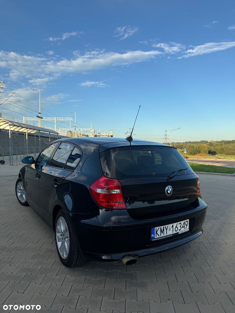 BMW Seria 1 116i - 4