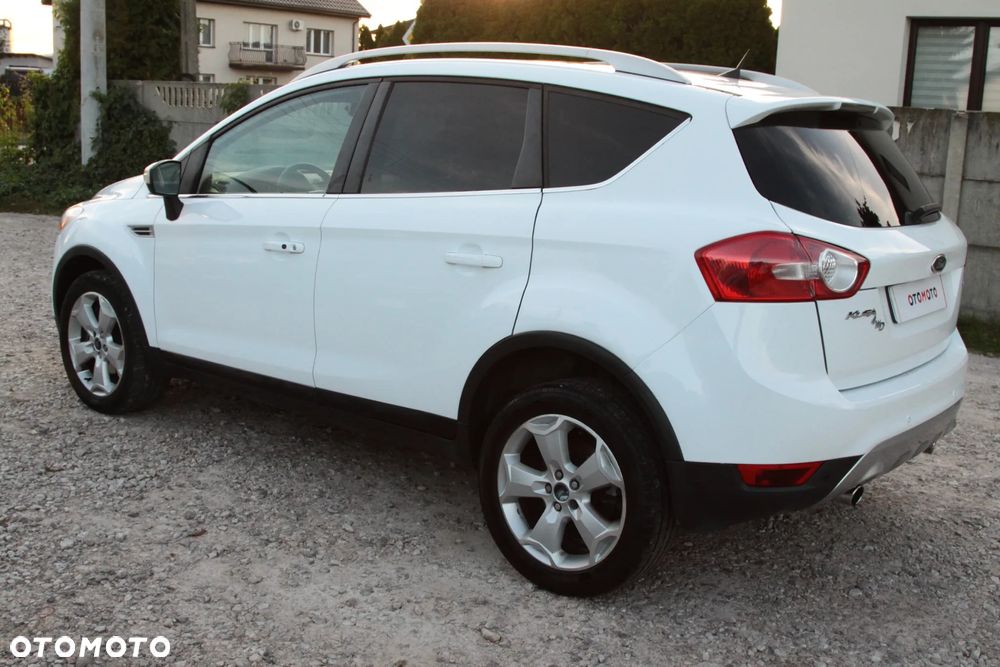 Ford Kuga 2.0 TDCi 4x4 Titanium - 8