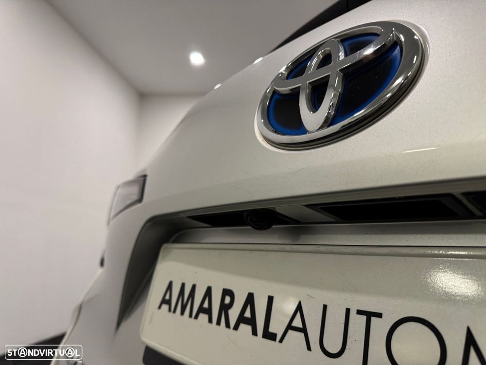 Toyota Corolla Touring Sports 1.8 Hybrid Exclusive - 22