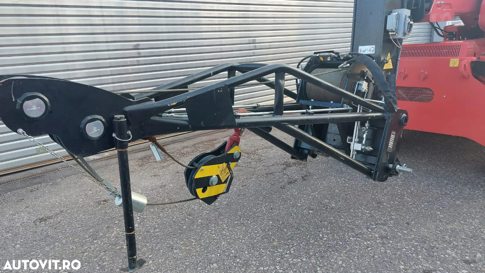 Manitou MRT 1840 - 12