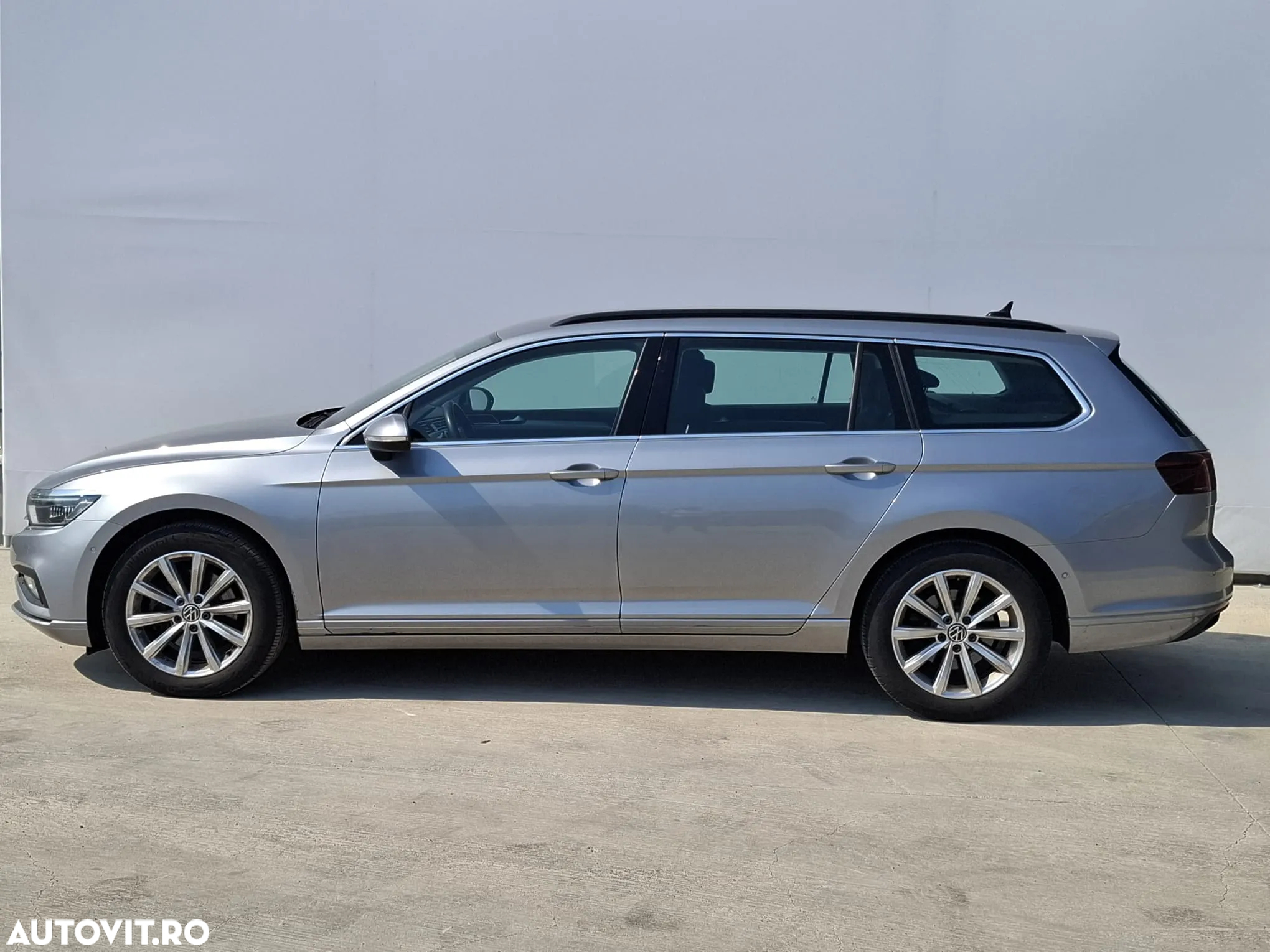 Volkswagen Passat 2.0 TDI SCR DSG Business - 2