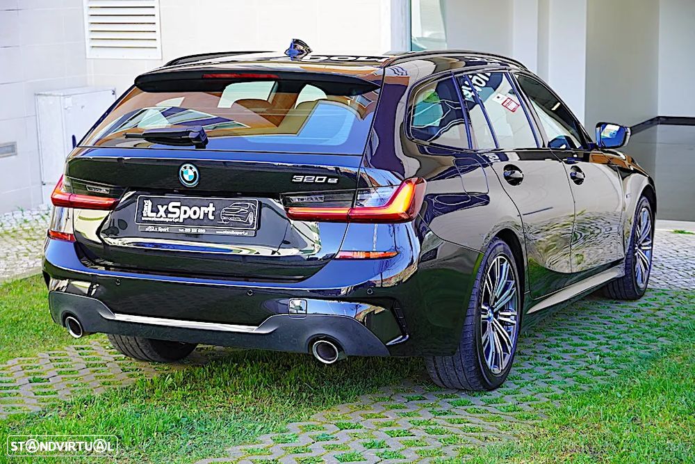 BMW 320 e Pack Desportivo M Auto - 10