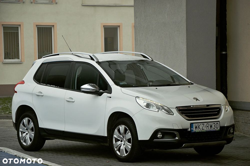 Peugeot 2008 1.2 Pure Tech Active - 14
