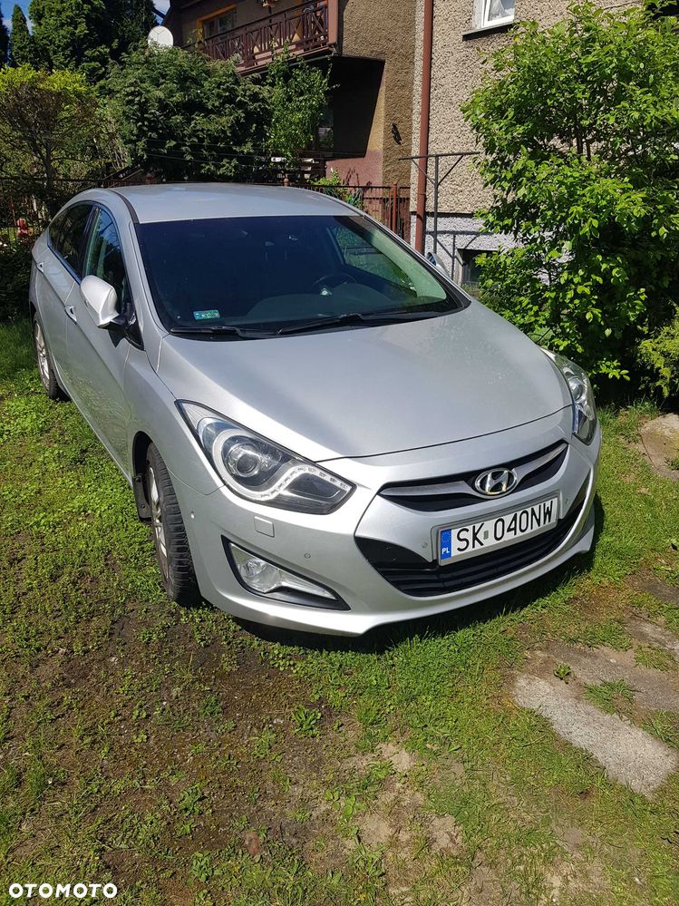 Hyundai I40