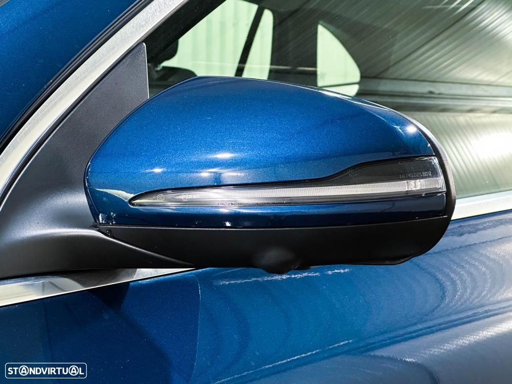 Mercedes-Benz EQA 250+ Electric Art — fotografia 15
