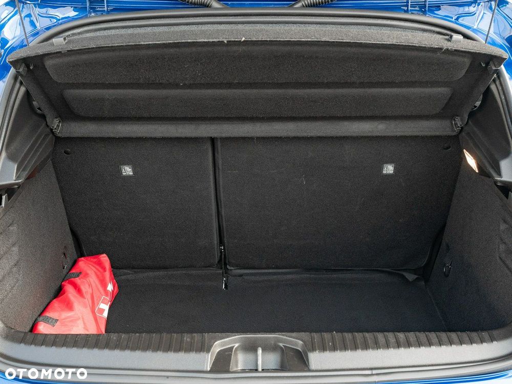 Renault Clio 1.0 TCe Techno - 27