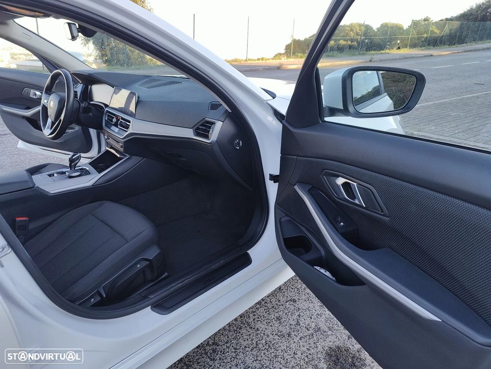 BMW 330 e Corporate Edition Auto - 13