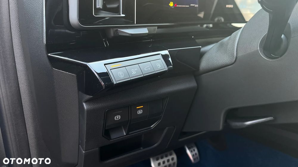 Renault Rafale 1.2 E-Tech PHEV 4x4 300 atelier Alpine MMT - 11