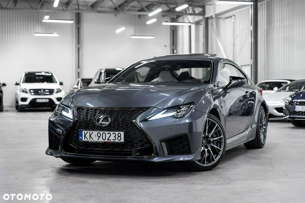 Lexus RC - 1