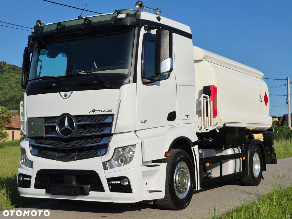 Mercedes-Benz AUTOCYSTERNA MERCEDES ACTROS 18510 - 6
