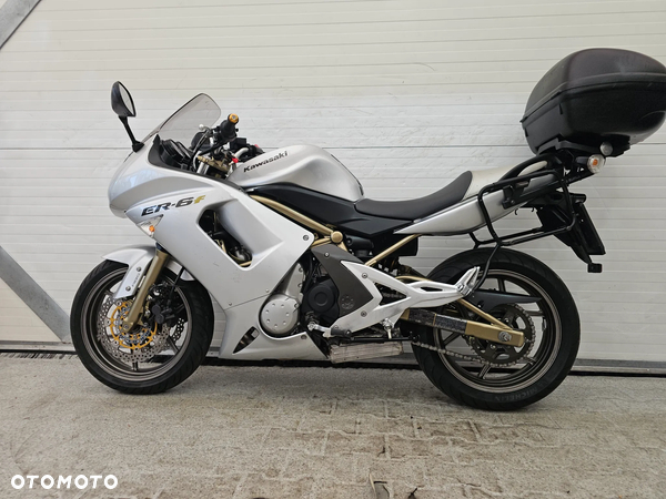 Kawasaki ER