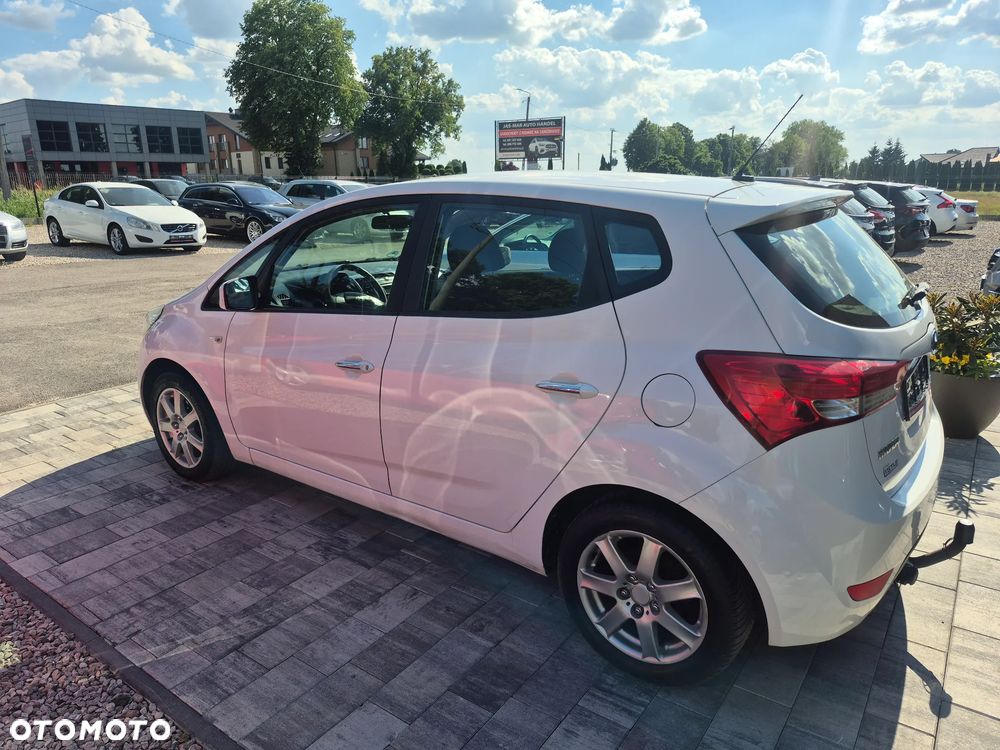 Hyundai ix20 1.4 Classic + - 6