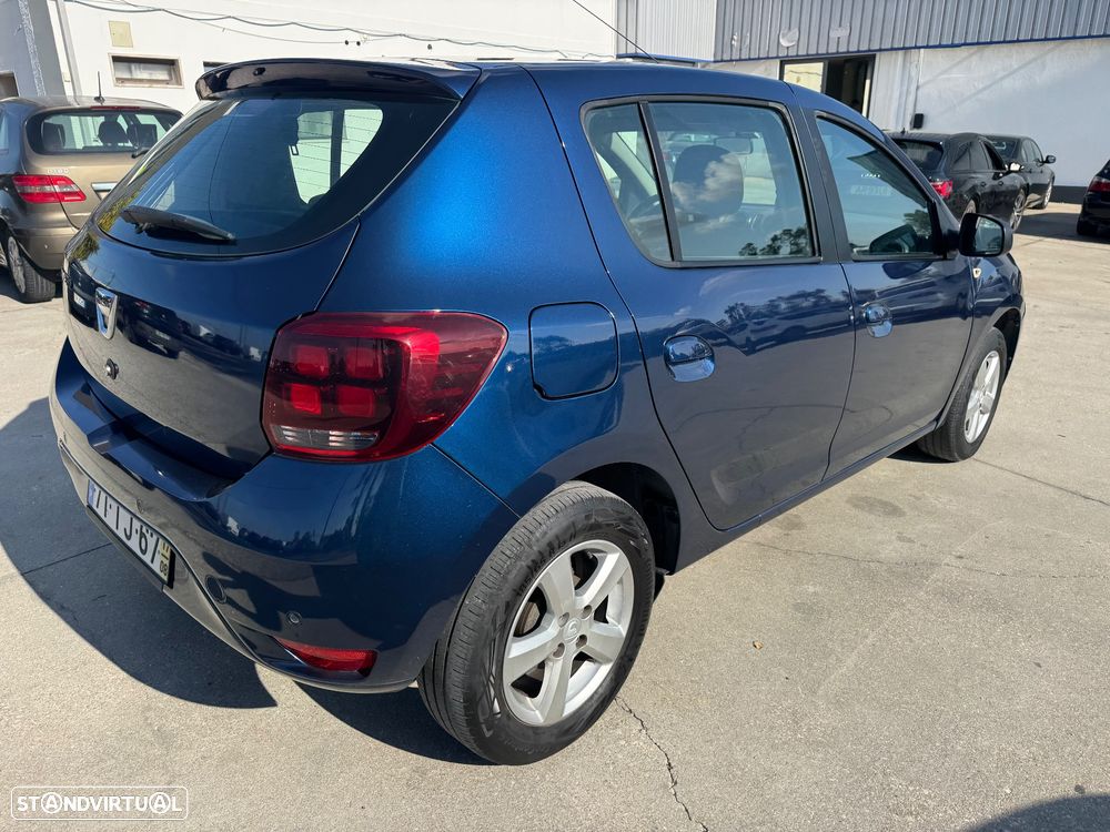 Dacia Sandero - 10