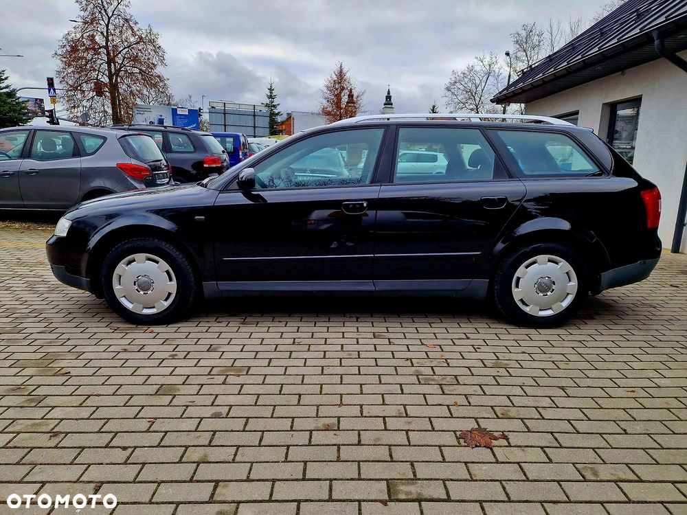 Audi A4 Avant - 8