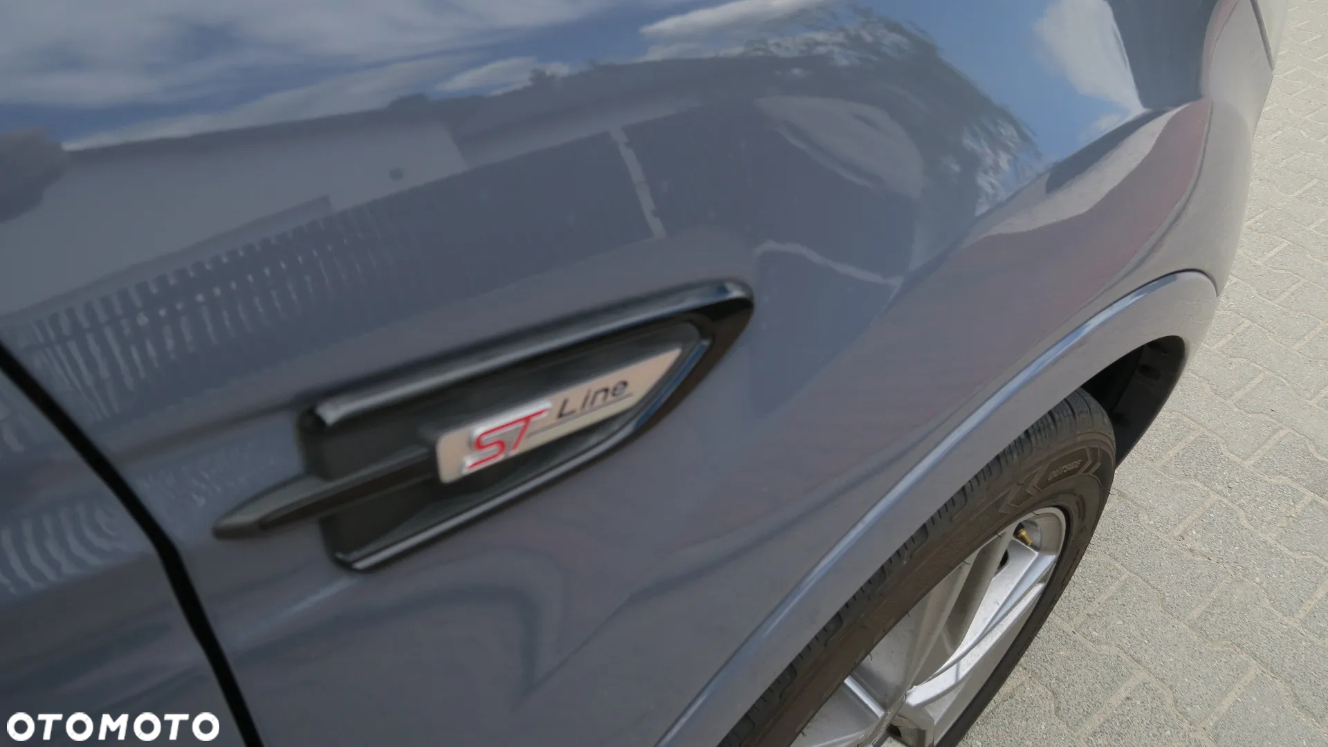 Ford Kuga - 10