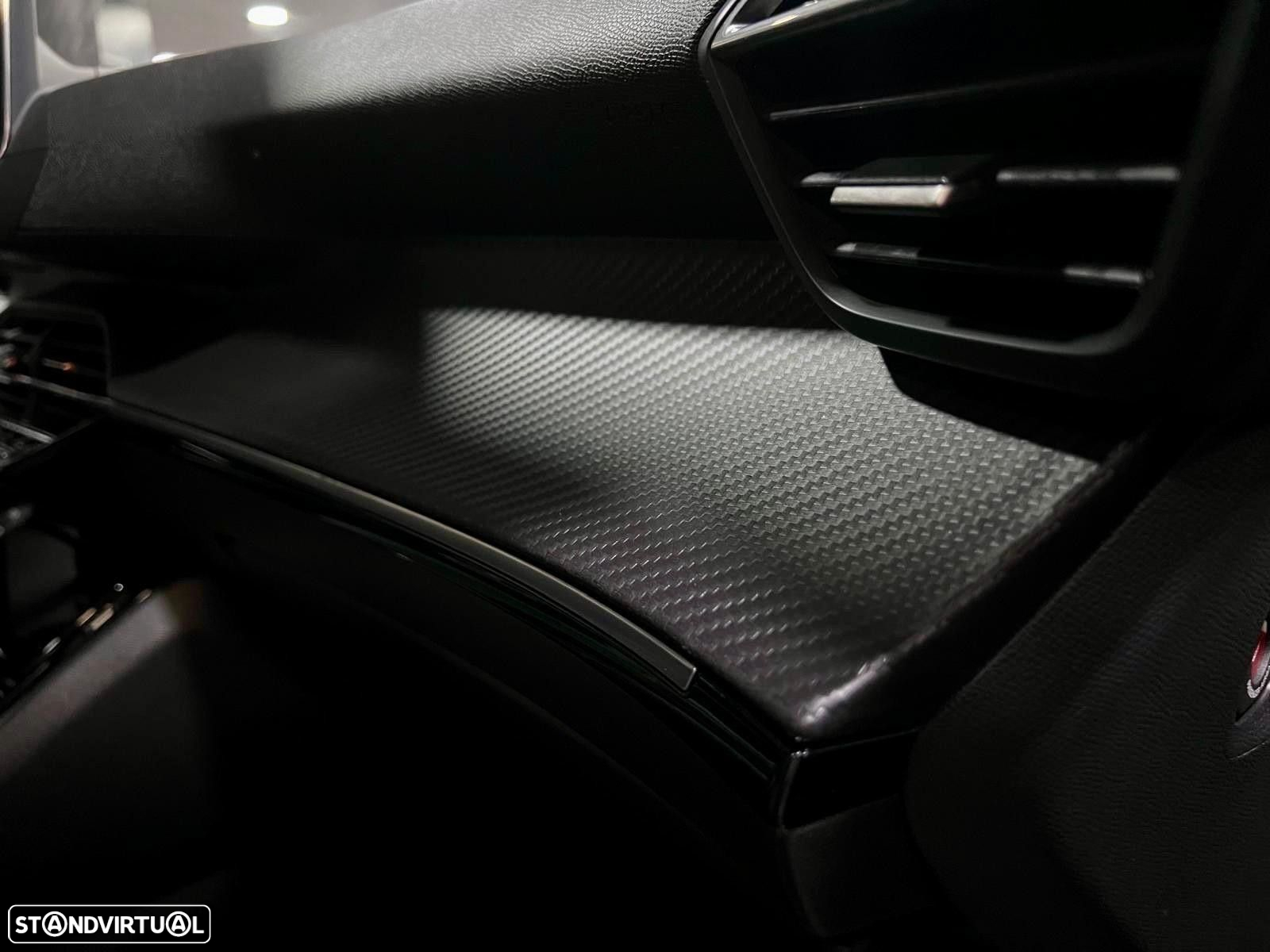 Peugeot 2008 1.5 BlueHDi Allure - 37