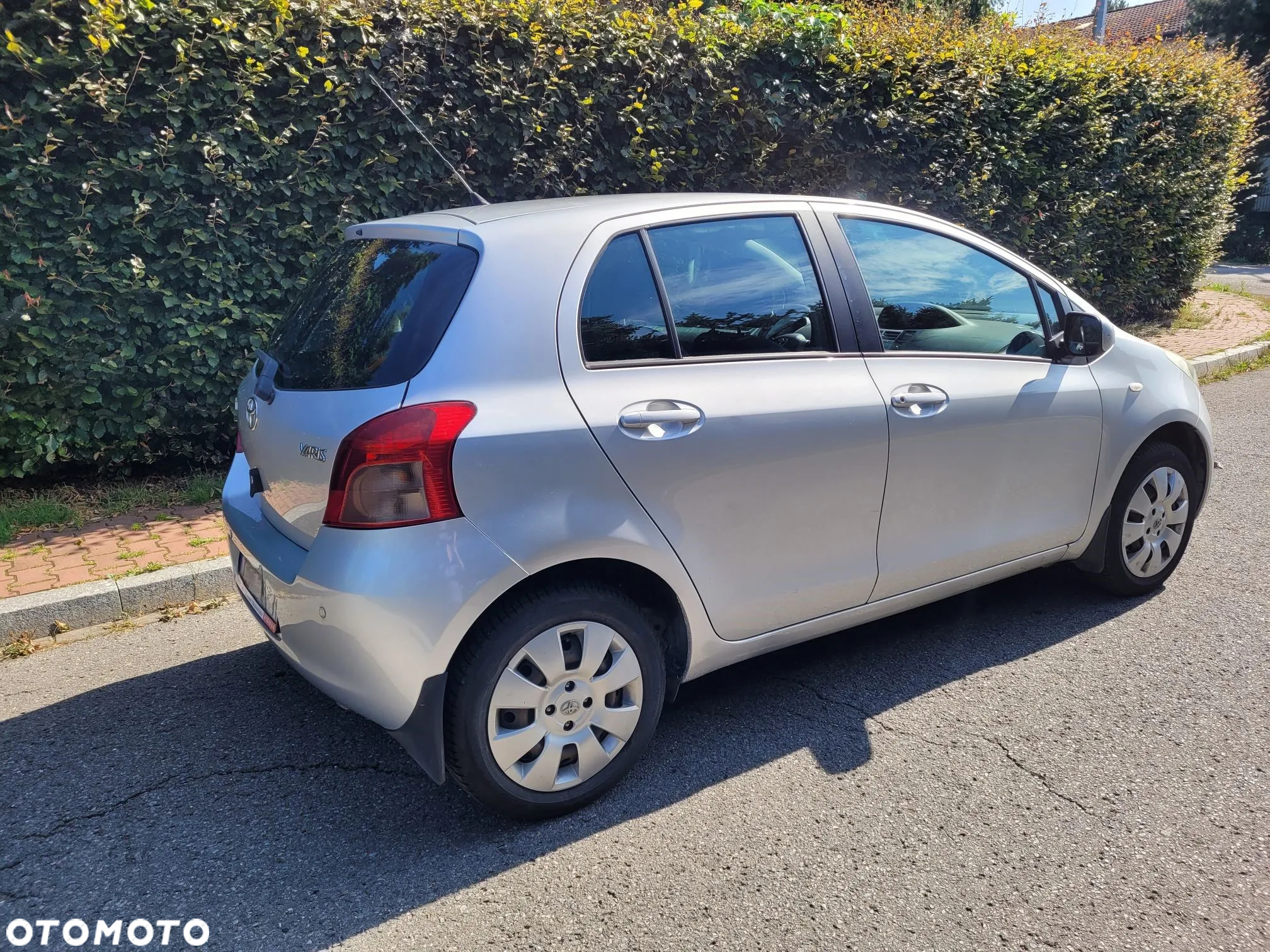 Toyota Yaris 1.3 Sol - 6