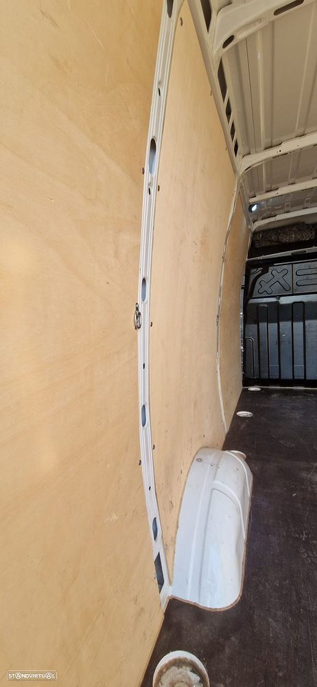 Iveco Daily 2.3 35C16H 4100 CD - 9