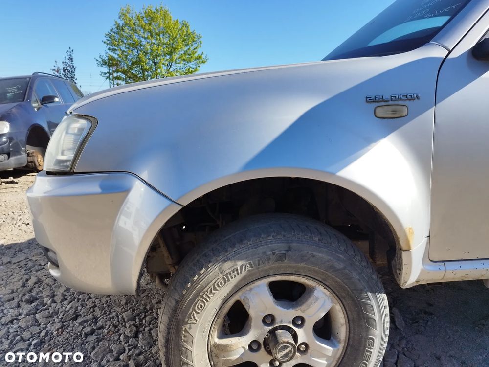 Zderzak maska drzwi silnik części Tata Xenon 2010r 2.2 DiCOR - 3