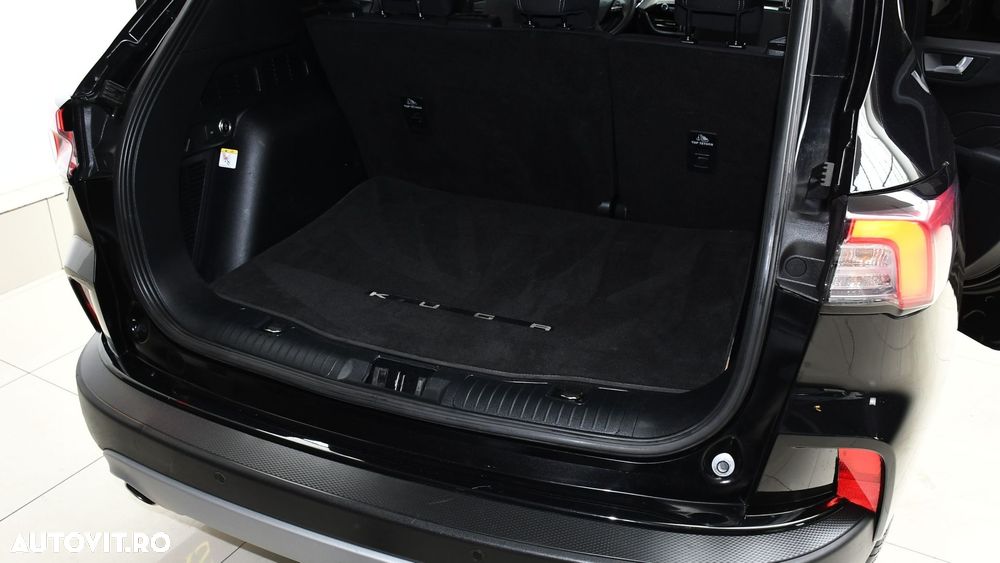 Ford Kuga - 30