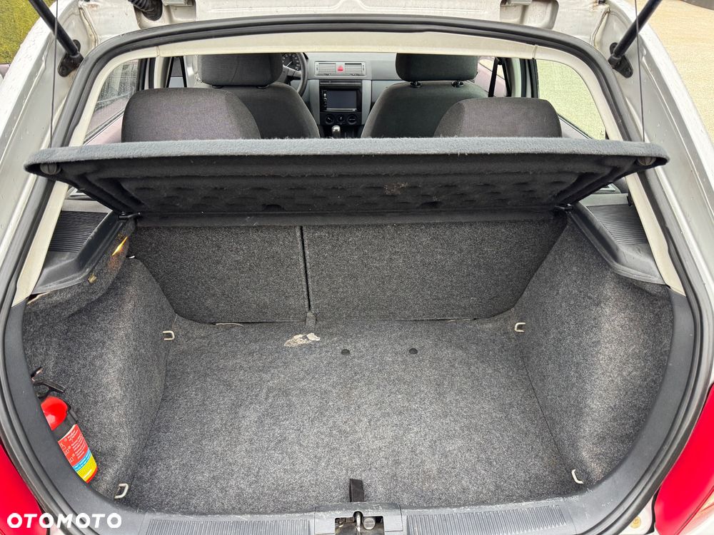 Skoda Fabia 1.2 HTP Classic - 10