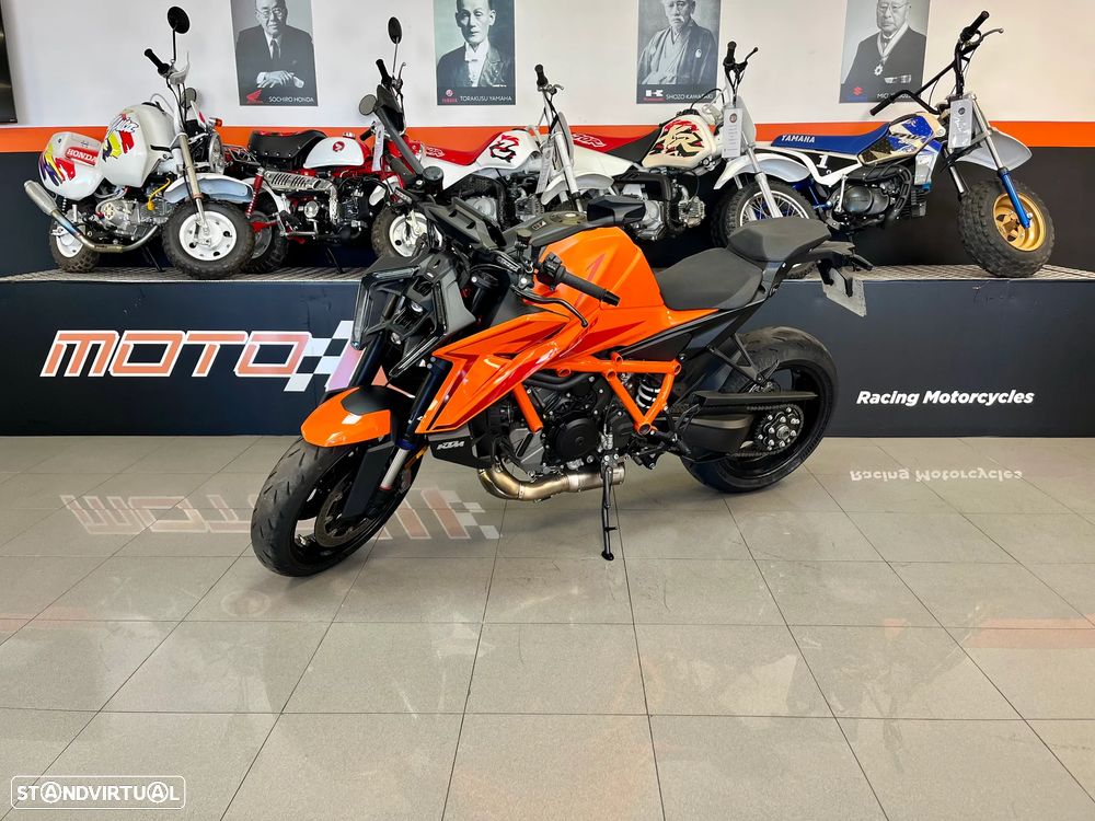 KTM 1390 Super Duke R - 7