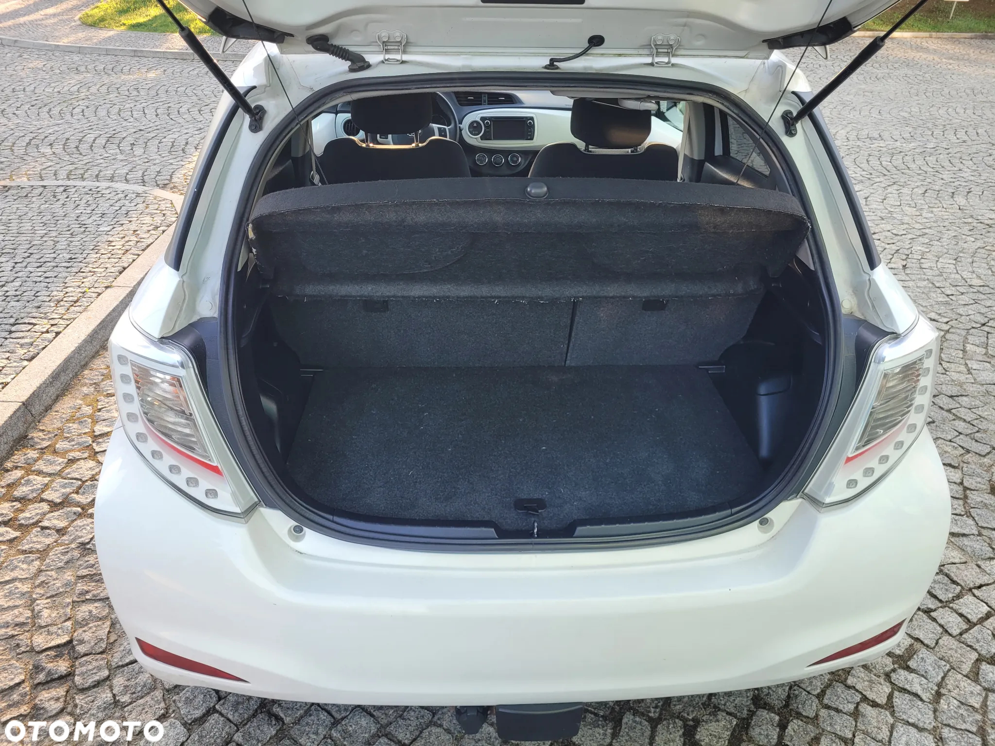Toyota Yaris 1.33 Trend - 13
