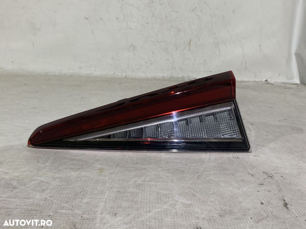 Lampa stop dreapta pe hayon, Skoda Enyaq, 2021, 2022, 2023, 2024, cod origine OE 5LG945308C. - 2