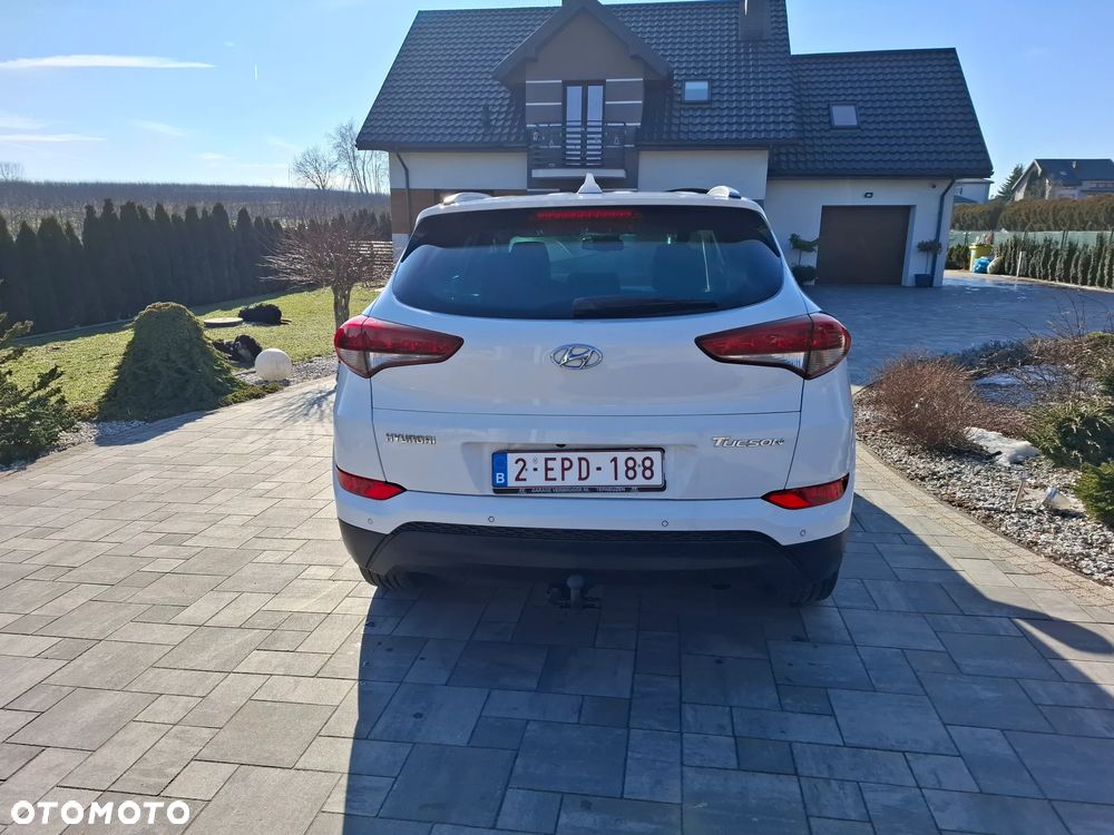 Hyundai Tucson 1.6 GDi 2WD Trend - 11