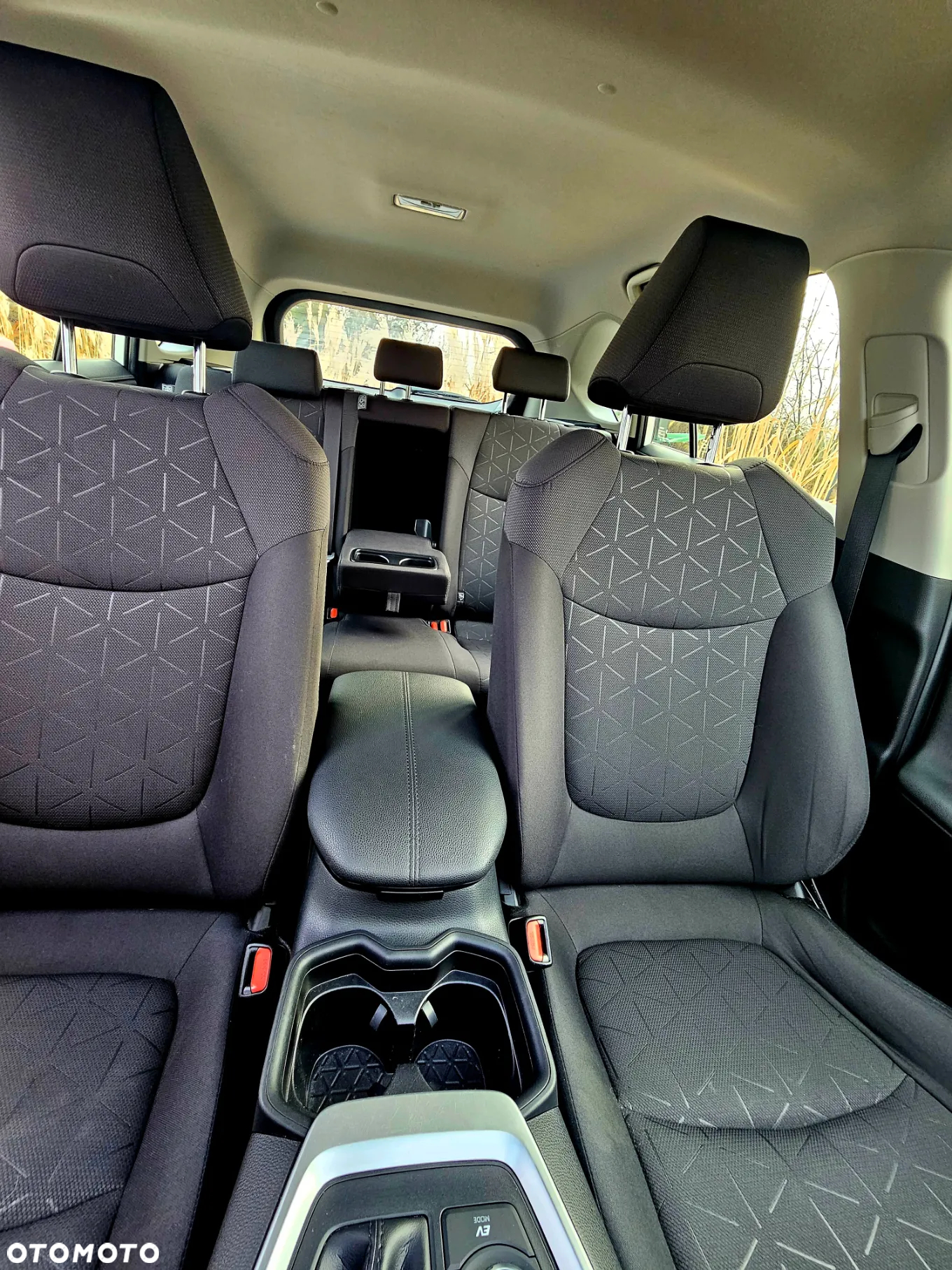 Toyota RAV4 - 15