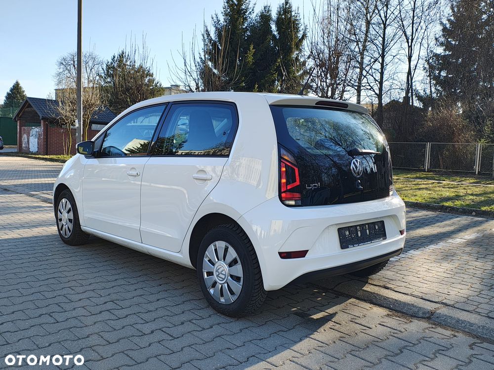 Volkswagen up! (BlueMotion Technology) move - 5