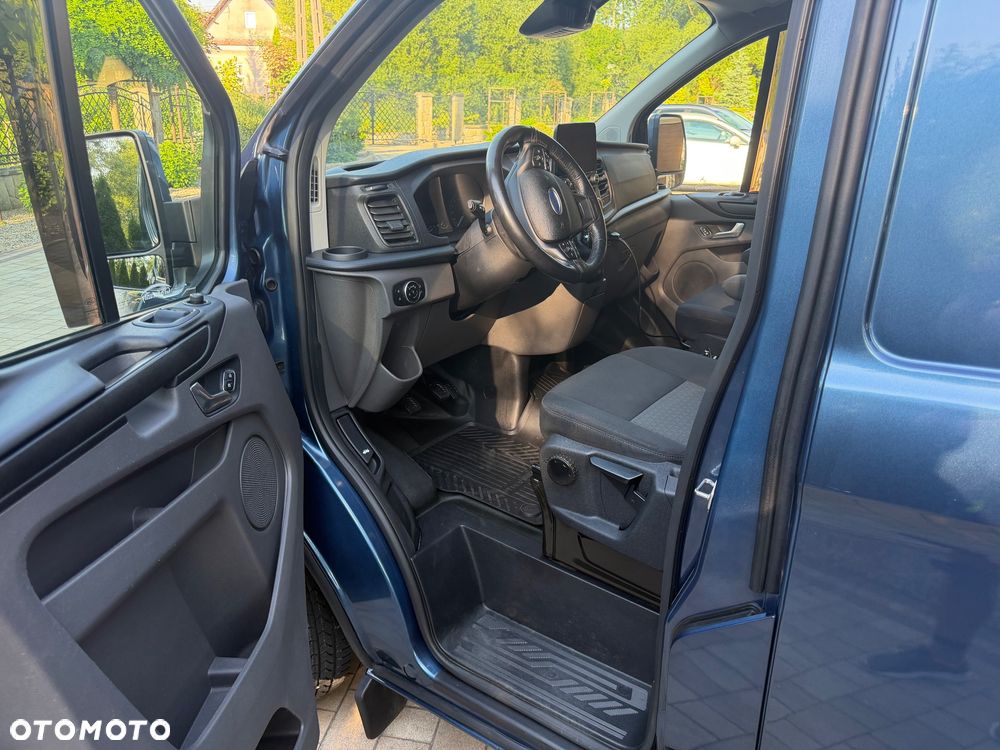 Ford Transit Custom - 10