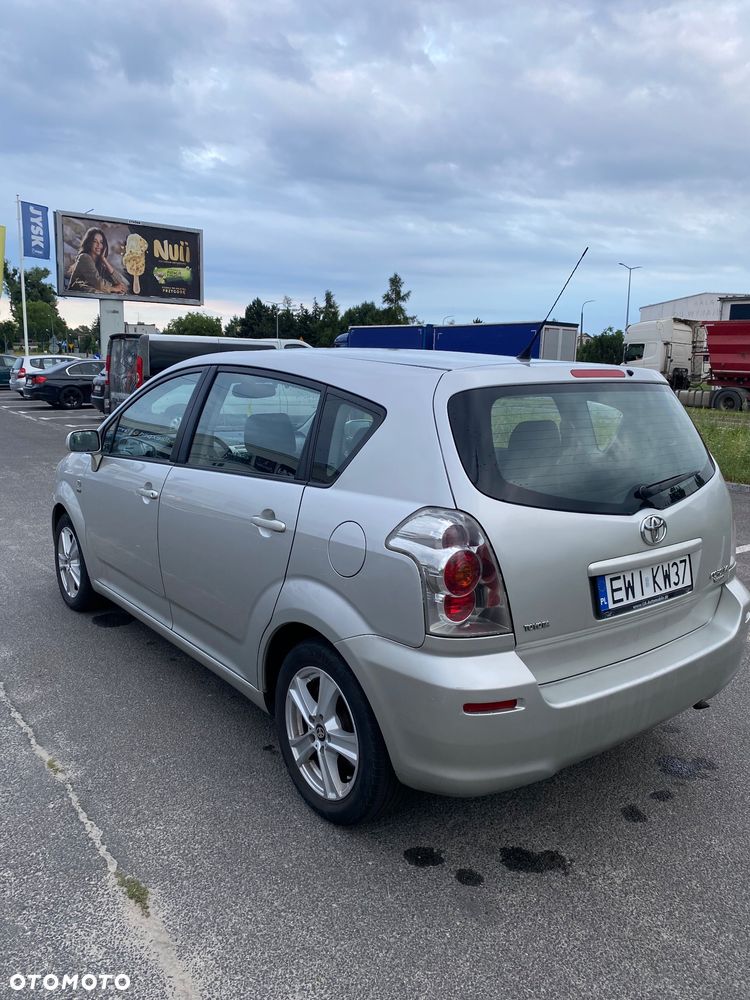 Toyota Corolla Verso 1.8 Prestige + 7os - 10