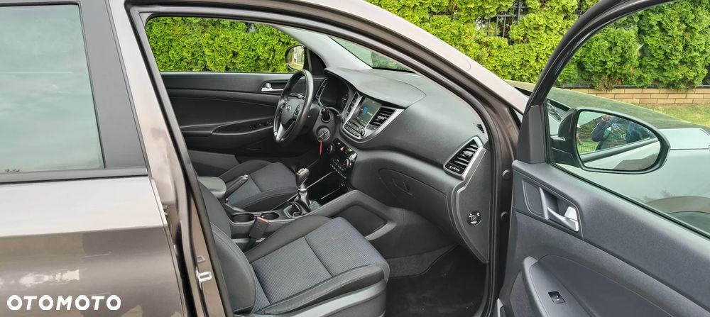 Hyundai Tucson 1.6 GDi 2WD Select - 22