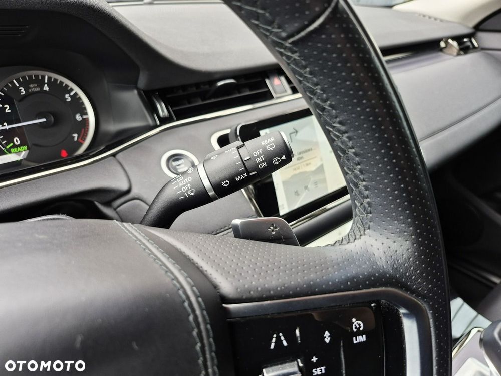 Land Rover Range Rover Evoque P300e - 34