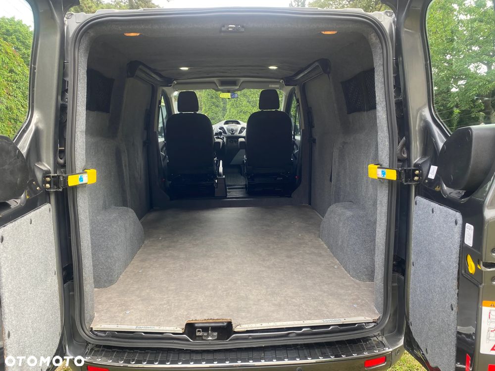 Ford Transit Custom - 11