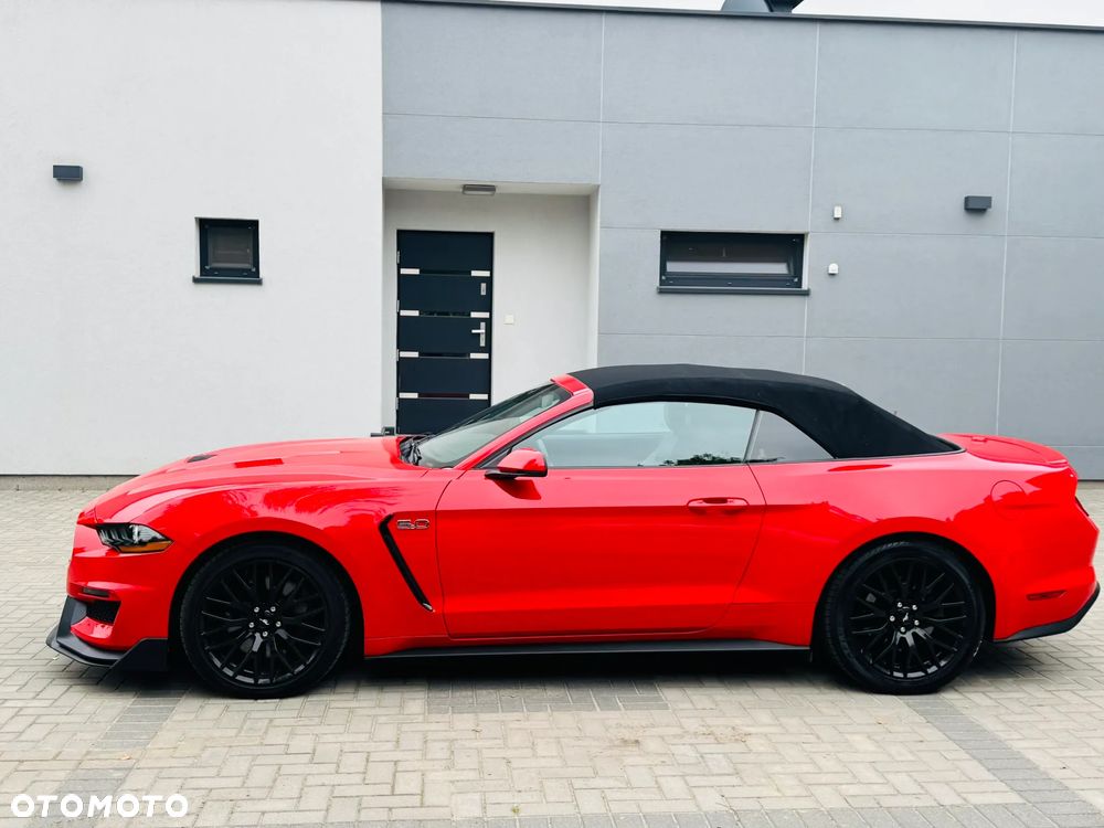 Ford Mustang 5.0 V8 GT - 4