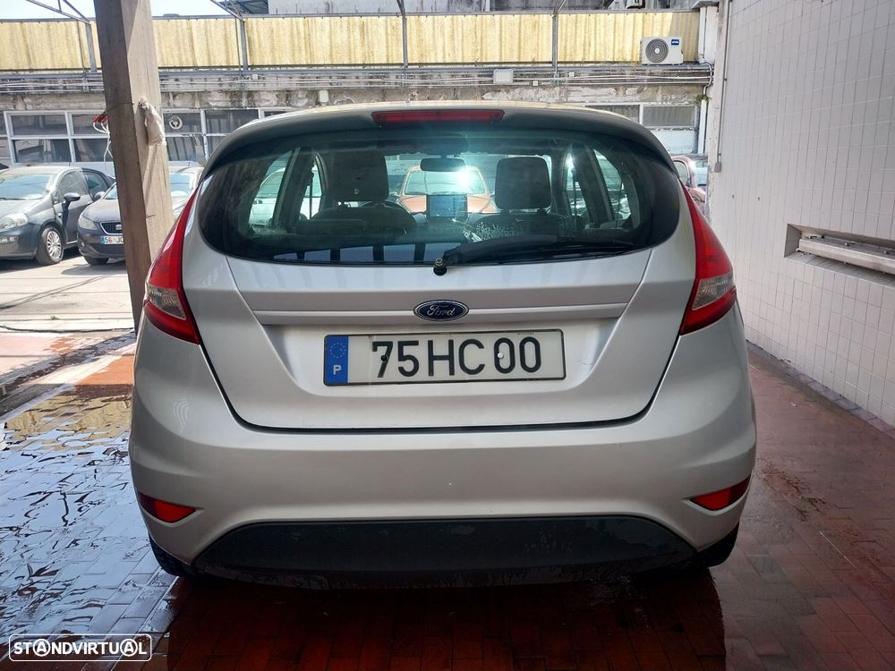 Ford Fiesta 1.25 Trend - 14