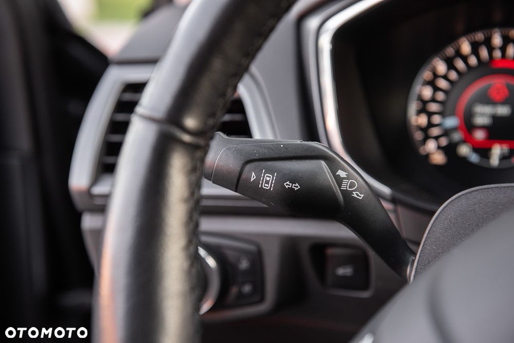 Ford Mondeo 2.0 TDCi Titanium PowerShift - 34