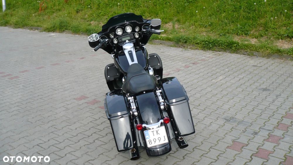 Harley-Davidson Touring Street Glide - 10