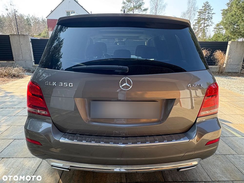 Mercedes-Benz GLK 350 4-Matic - 11