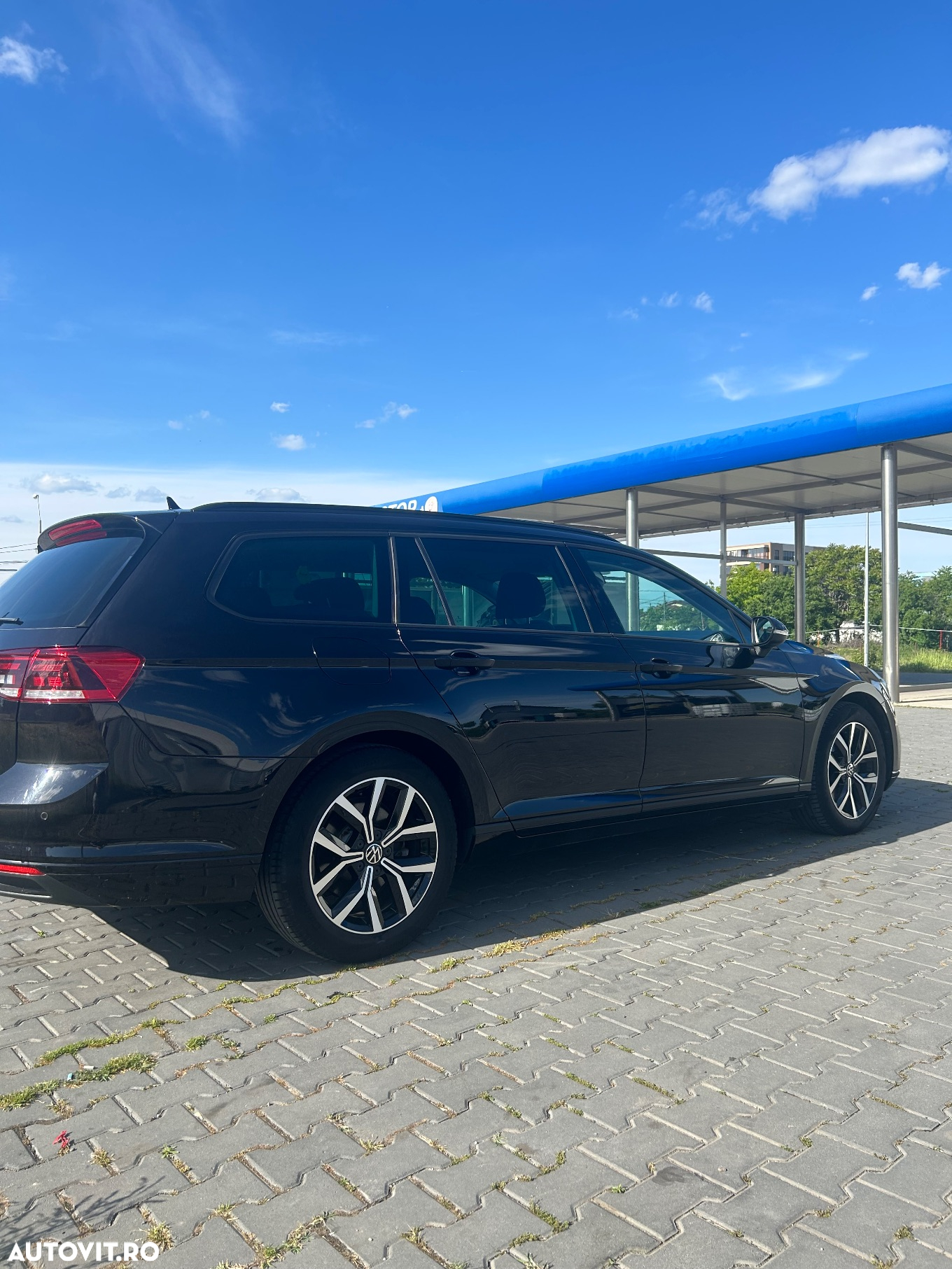 Volkswagen Passat Variant 2.0 TDI DSG Trendline - 17