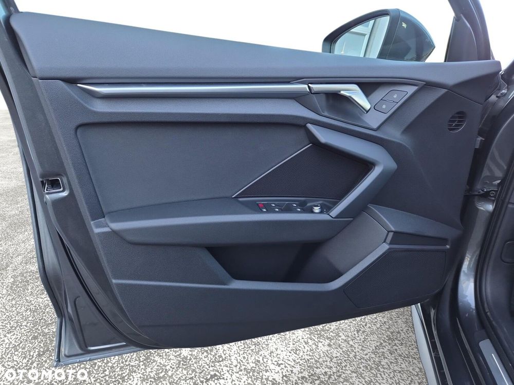 Audi A3 Sportback - 13