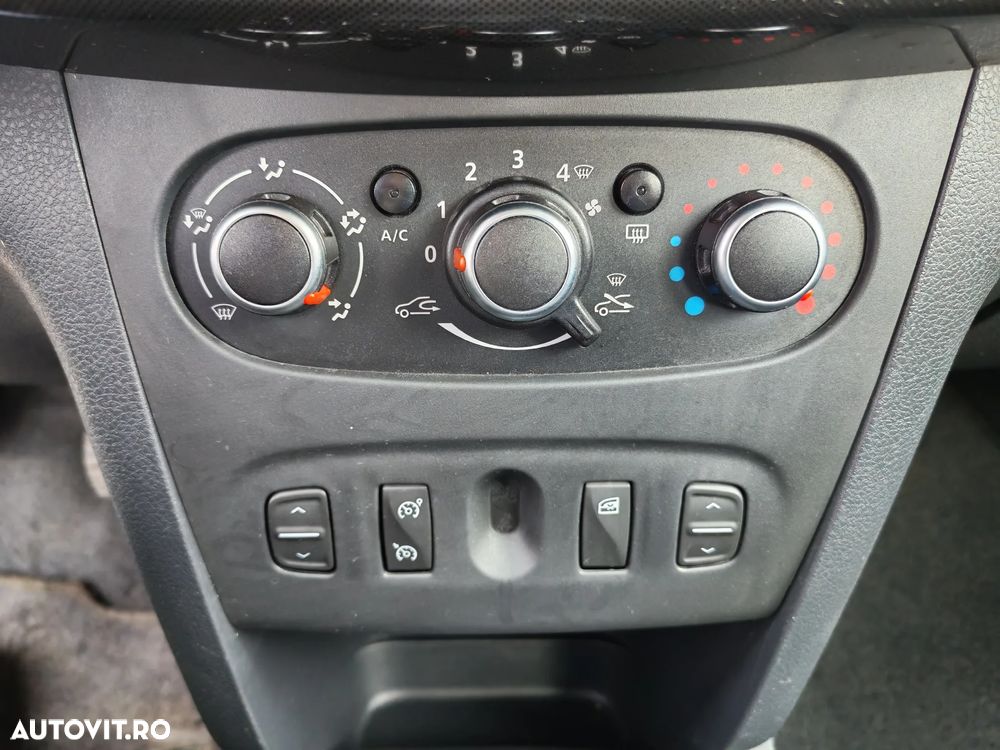 Dacia Sandero Stepway TCe 90 (S&S) Prestige - 18