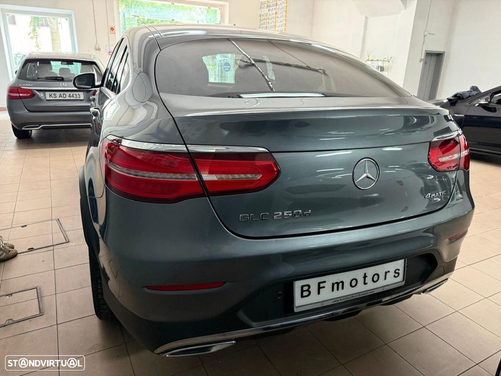 Mercedes-Benz GLC 250 d Coupé AMG Line 4-Matic - 4