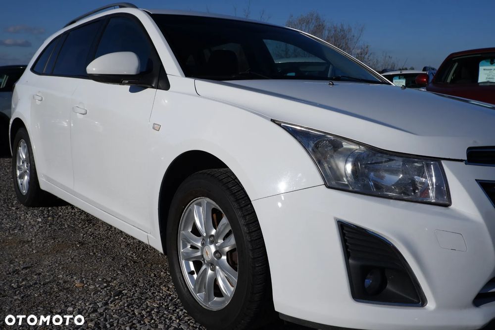 Chevrolet Cruze 1.7 LT - 2