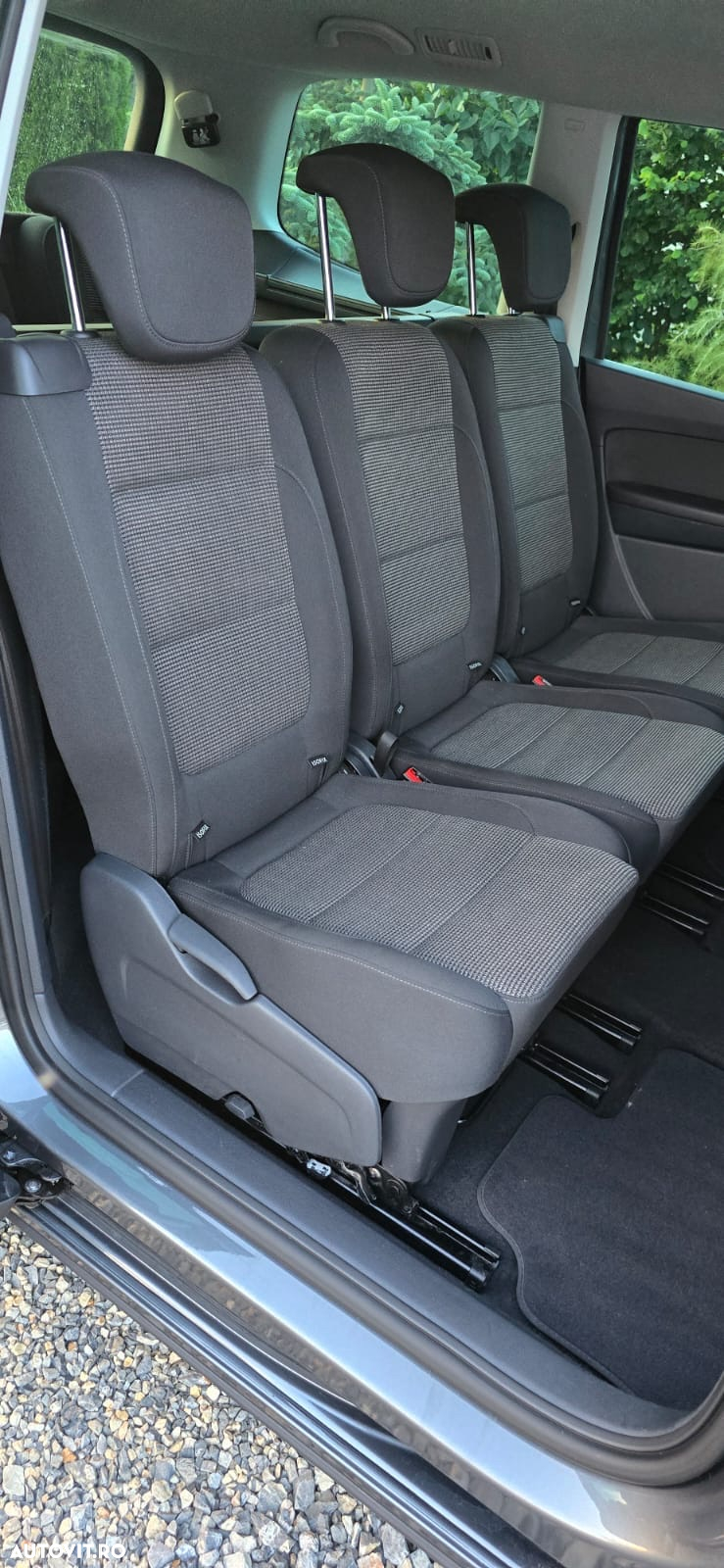 Volkswagen Sharan 2.0 TDI BlueMotion Technology Trendline - 8