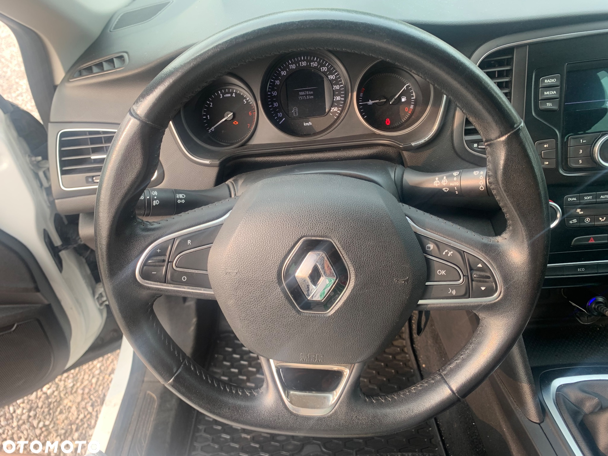 Renault Megane 1.2 Energy TCe Life - 24